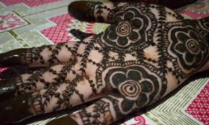 Makeup  Mehendi Artist Kolkata